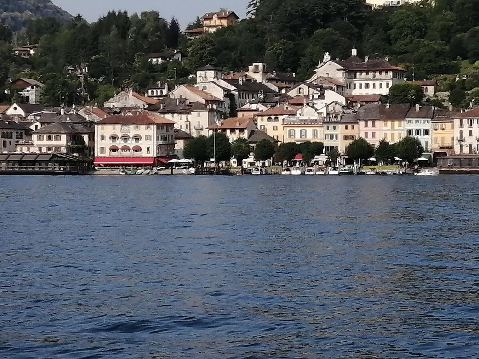 Il Sasso Appartamento Orta San Giulio Værelse billede