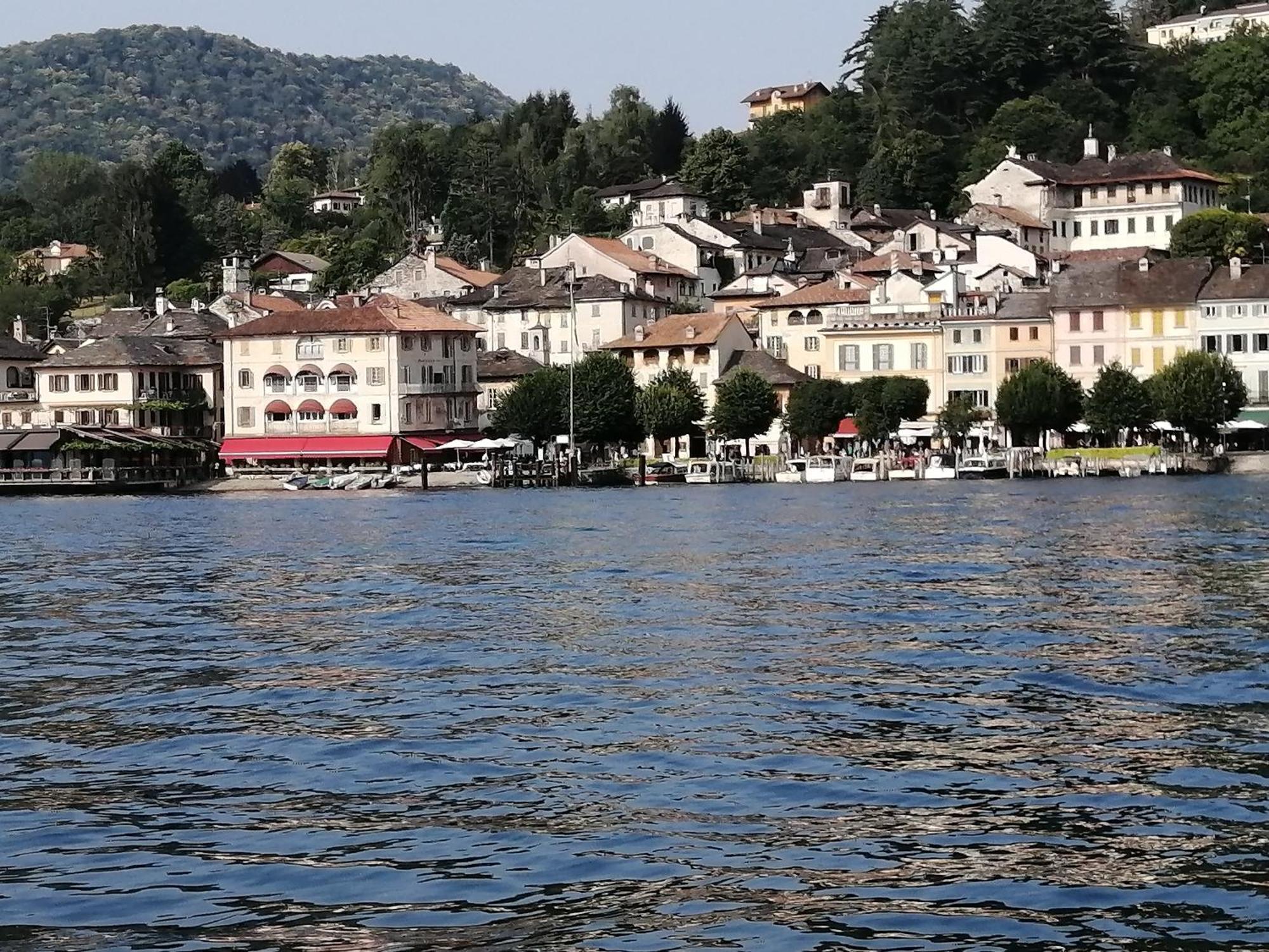 Il Sasso Appartamento Orta San Giulio Værelse billede